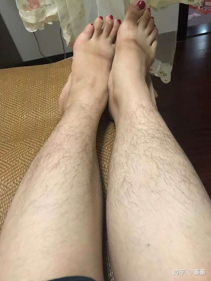 女生喜欢自己男友腿毛浓密吗?