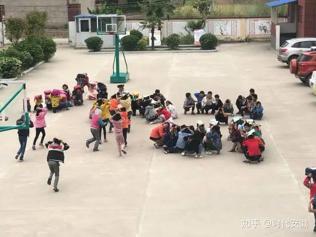 安徽阜南于集乡中小学校开展地震应急演练活动