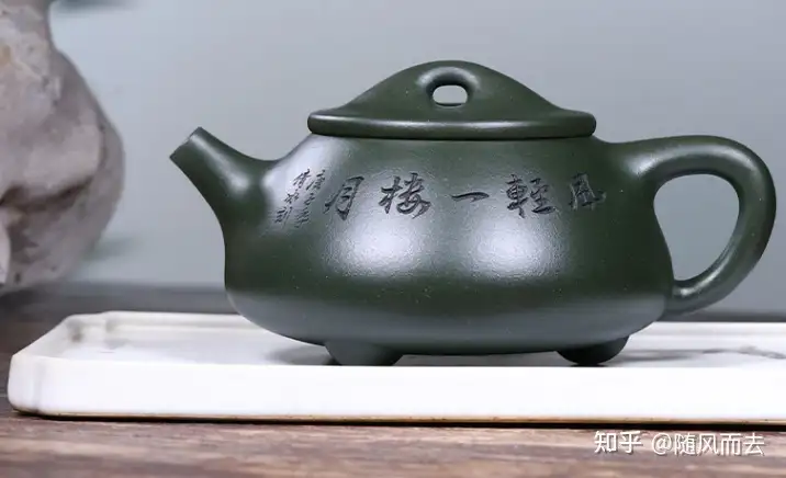 骨董】常滑焼 古壺 窯印 降り物
