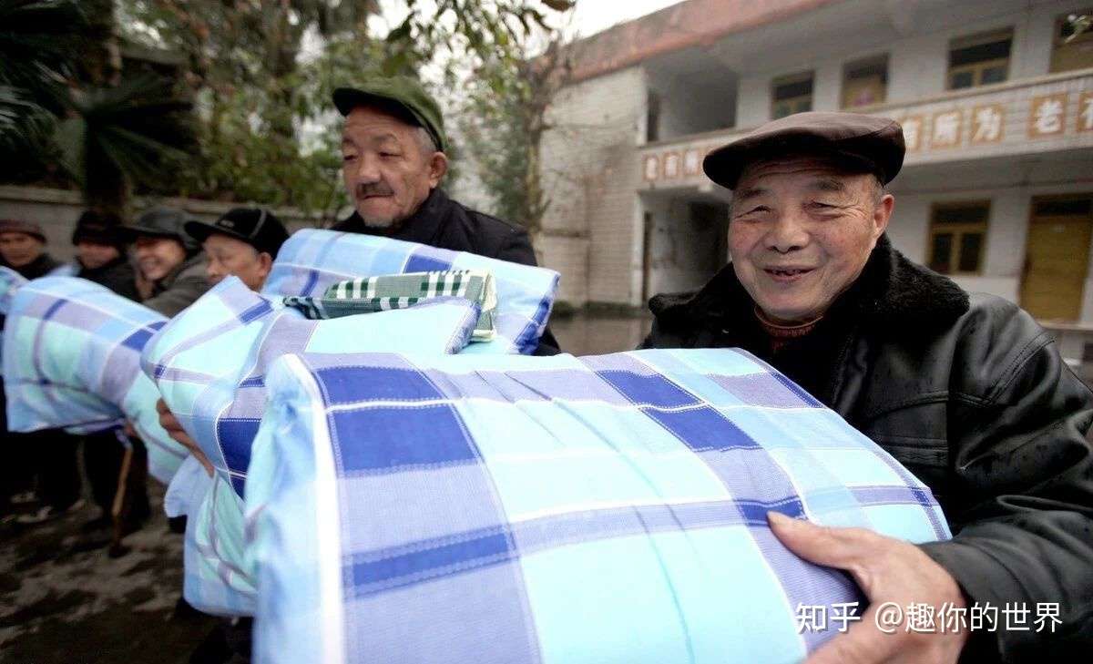 从高调的陈光标 到慈善组织者韩红 不得不说 做慈善太难了 知乎