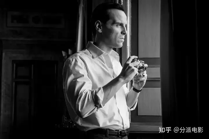 剧集《雷普利》豆瓣8.6,Netflix带禁忌之作杀回来了!