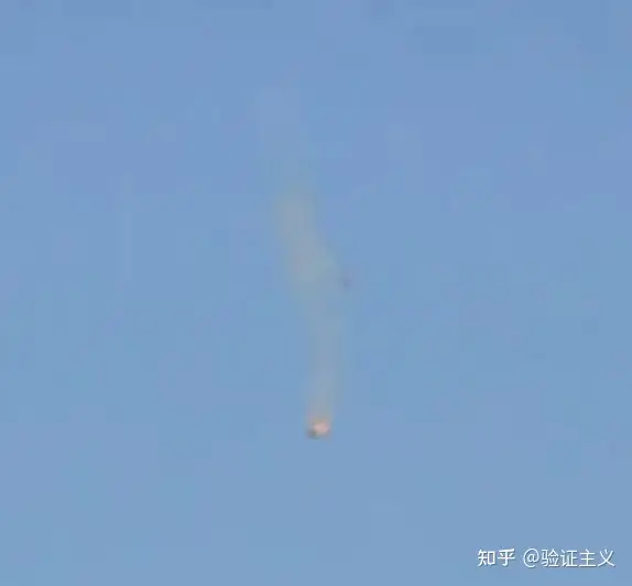 一架美军战机在科威特坠毁，美国驻科威特大使馆里冒出浓烟，当地目前情况如何？地区局势会走向失控吗？