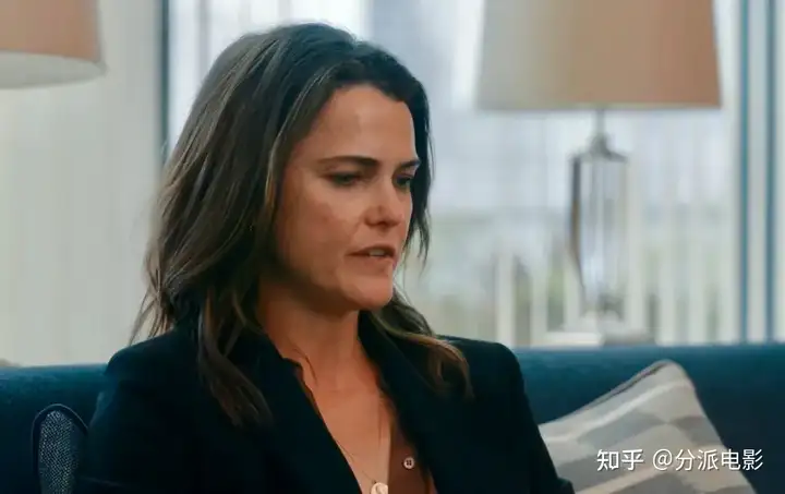 《头号外交官》网飞大女主爽剧!