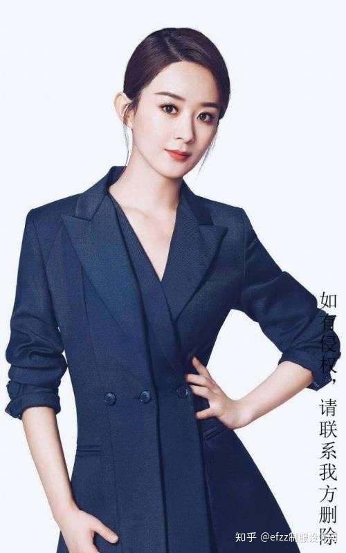 赵丽颖身着藏蓝色西装制服图片