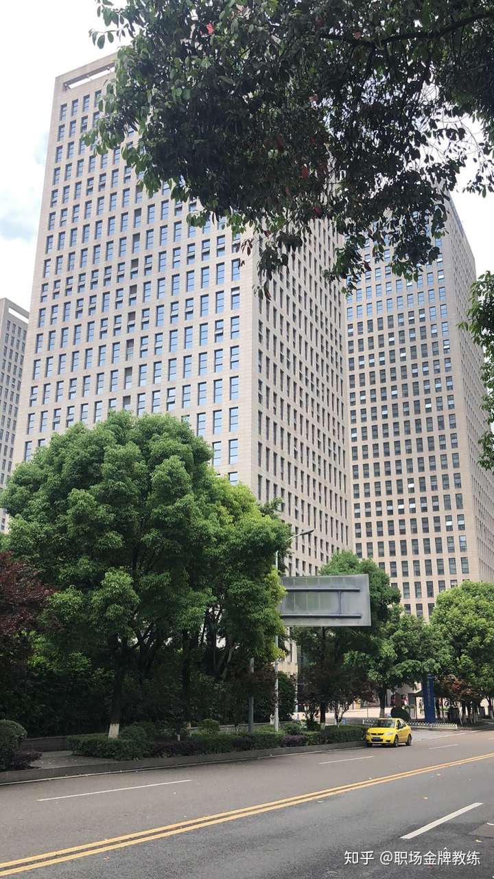发布于 04-24 赞同 添加评论 分享 收藏 喜欢 收起          张璋