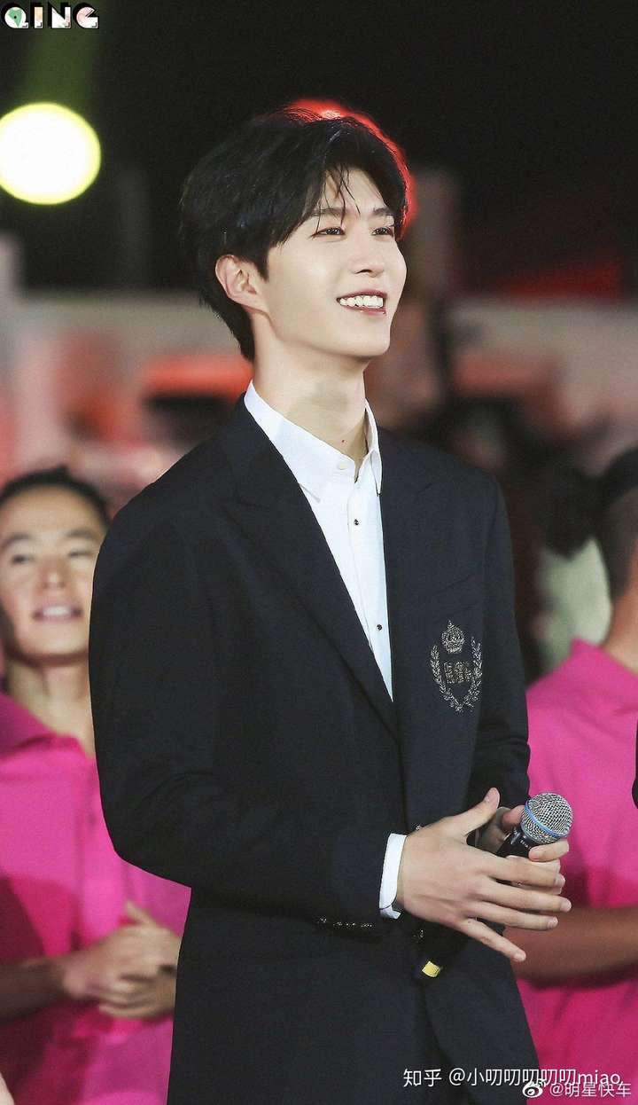 你们觉得范丞丞会喜欢什么样的女生?