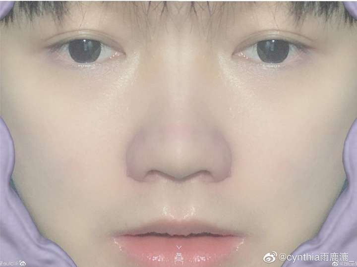 有没有大佬有斗鱼blue酱的照片鸭?