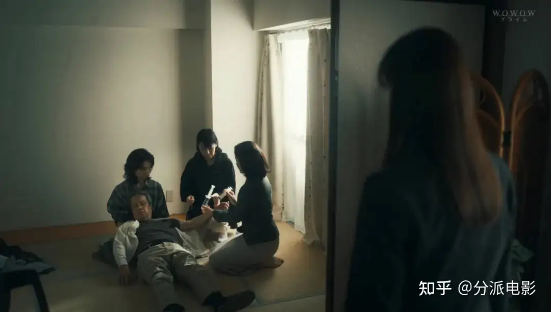 日式悬疑新剧《影中的她们》，手刃仇人？真解气！