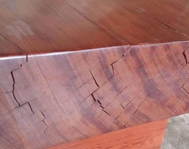 实木家具开裂变形了怎么处理?