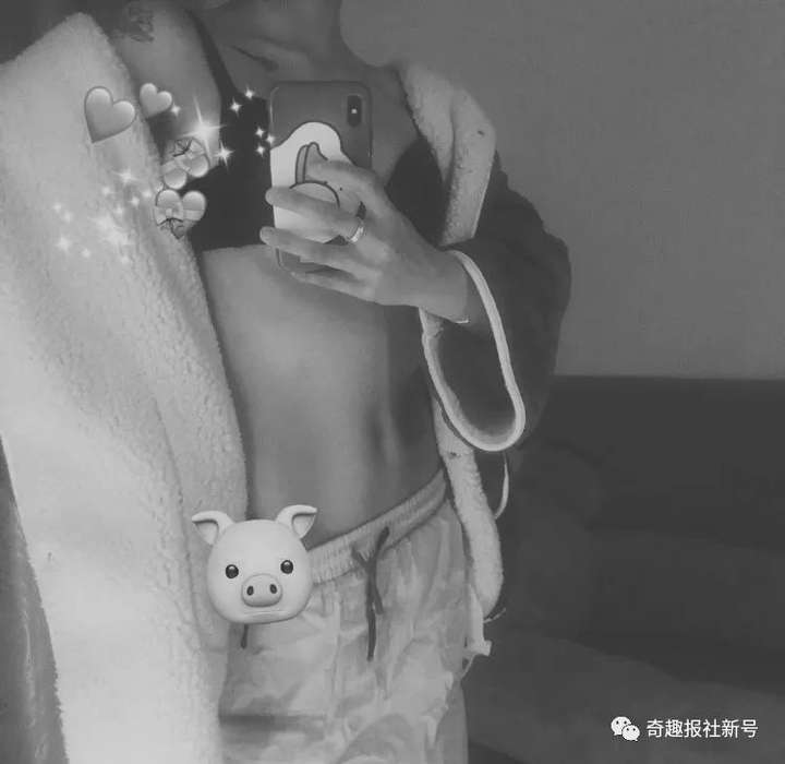 在闲鱼上搜索“男友不让穿”,我震惊了25 在闲鱼上搜索“男友不让穿”,我震惊了25