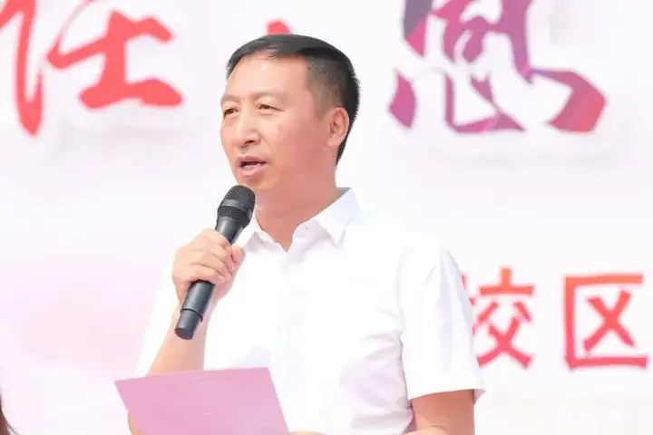 正青春 向未来 | 2025塘栖校区高三成人礼(图9)