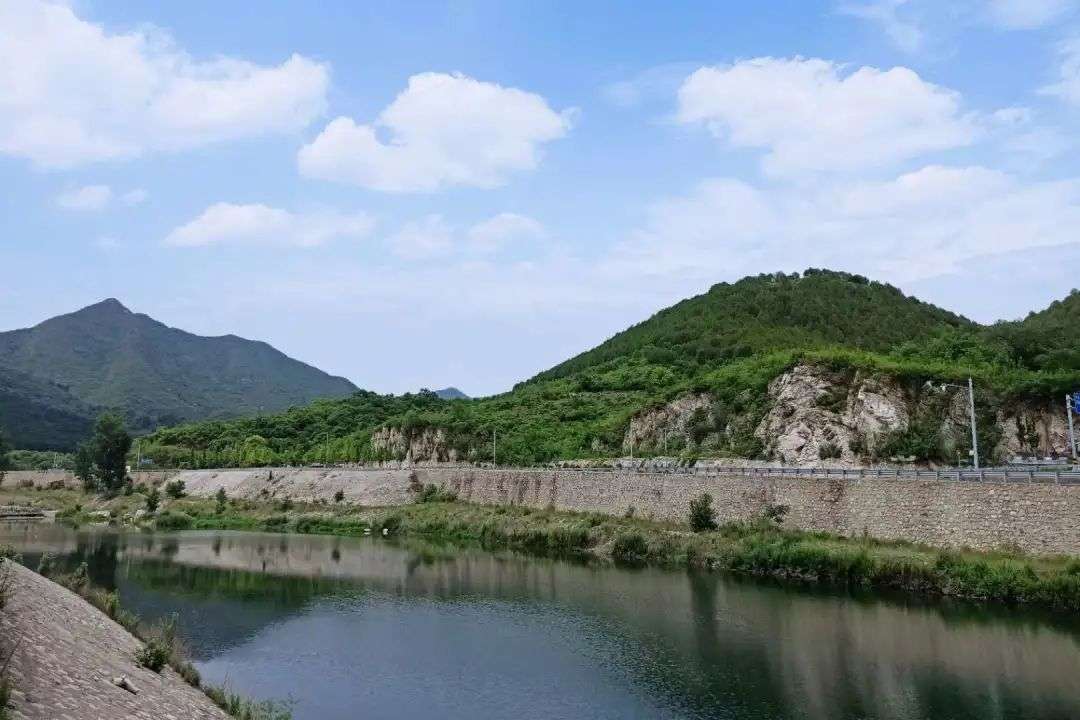 就算不能仗剑天涯，京郊山区也能找到山林之乐