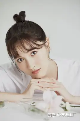 郭欣婷2005年由金沙拍的mv《停电》,三位出演《十八岁的天空》女生续