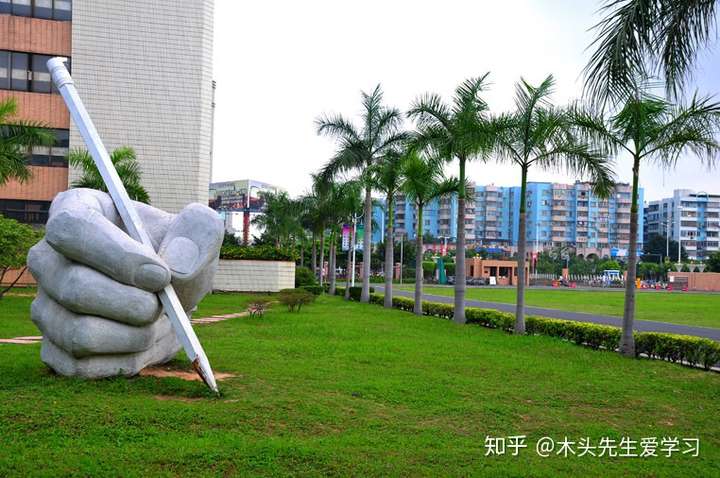 摄影,写作,阅读,音乐【院校介绍 五邑大学坐落于广东省江门市,是一