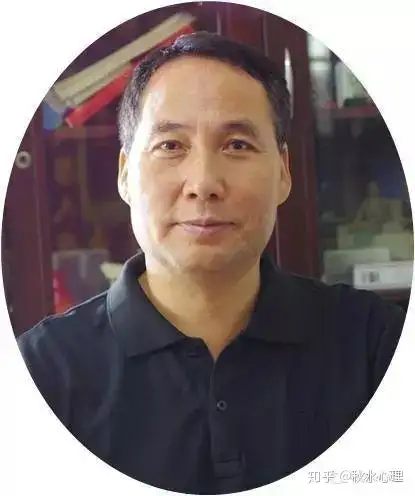 男儿当自强10分钟让颓废的学生重新站起来