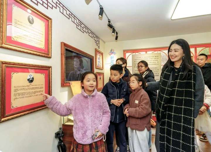 琴谱里的思政课！这个街道打造“行走的音乐课堂”