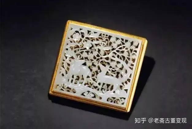 中国文物 古玉 収集家の放出品 砡 明代白玉龍紋帶飾-