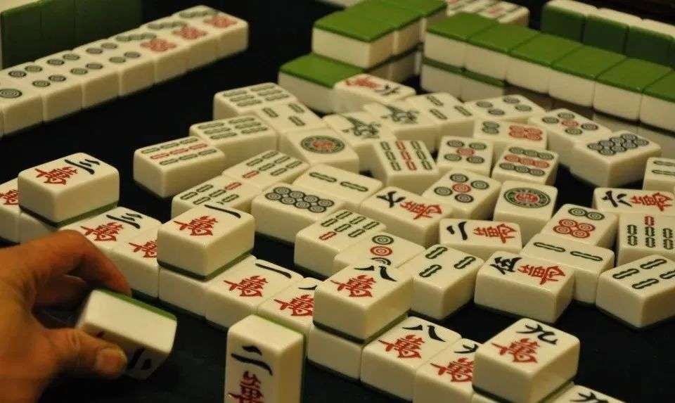 古人的麻将和财富有关 中发白 的文化内涵 你还真不一定懂 知乎