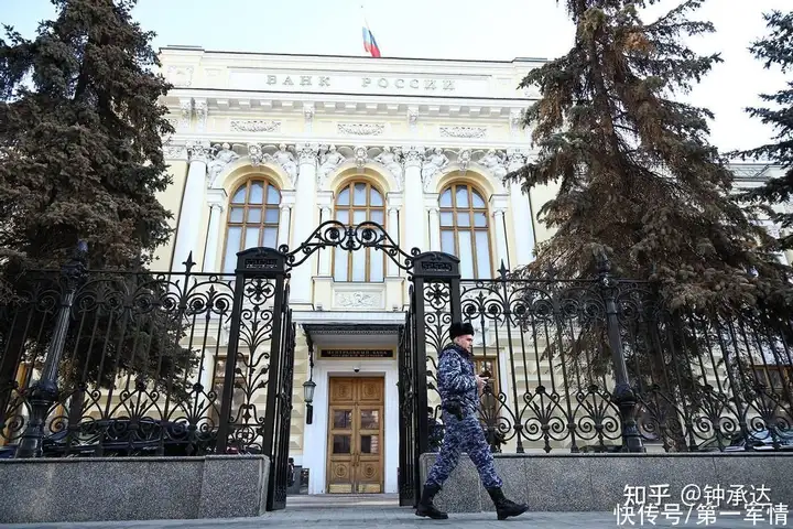 中国抛售 646 亿美债，这将带来哪些影响？