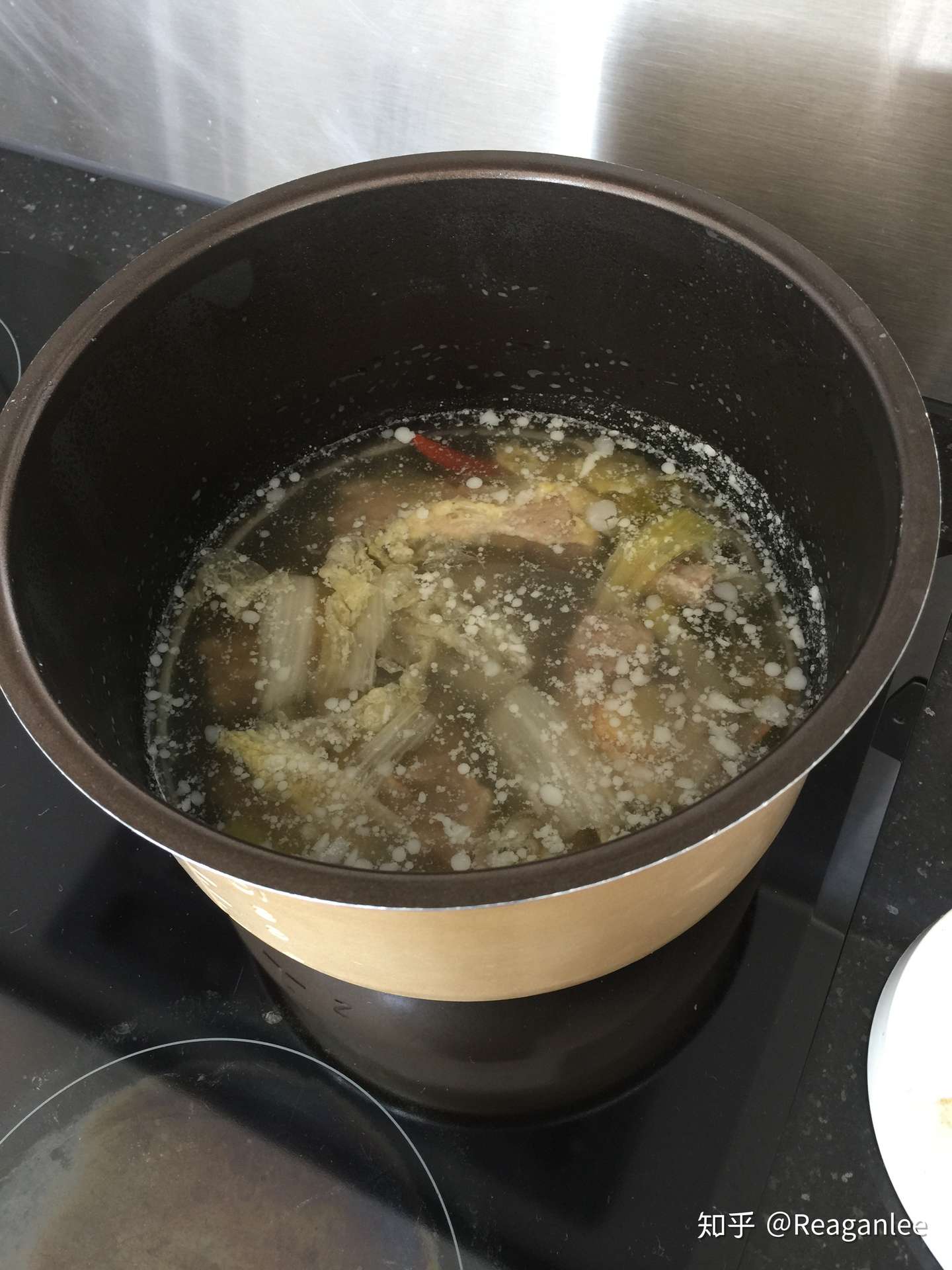 英国电气男博后的食谱 05排骨汤面 知乎