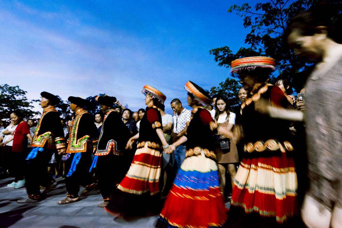 彝族火把节 知乎