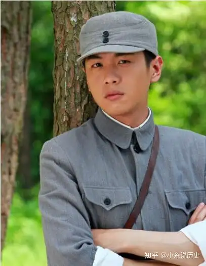 如果萧雅还在周卫国会选谁如果是我我肯定选陈怡