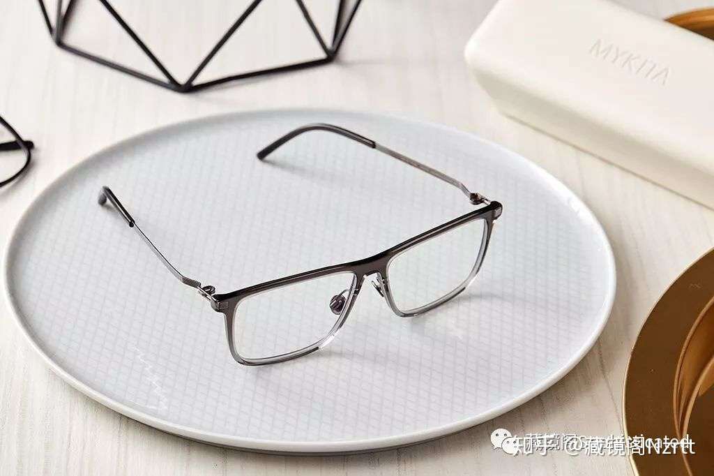 公式の店舗 眼鏡 MYKITA - サングラス/メガネ