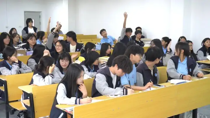 清风沐校园 正气润青衿丨塘栖校区举办廉洁知识竞赛(图6)