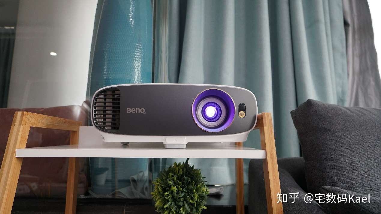 明基w1700m体验 万元内的真4k投影 打造你的家庭影院 知乎