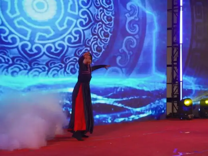 【活力校園】體藝融匯 活力迎新 | 塘棲校區(qū)體育藝術(shù)節(jié)閉幕式暨元旦晚會圓滿落幕!(圖9) 【活力校園】體藝融匯 活力迎新 | 塘棲校區(qū)體育藝術(shù)節(jié)閉幕式暨元旦晚會圓滿落幕!(圖9)