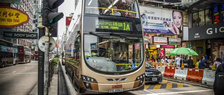 内地一线城市家庭都想申请的香港身份？四大主流申请身份方式和条件解读