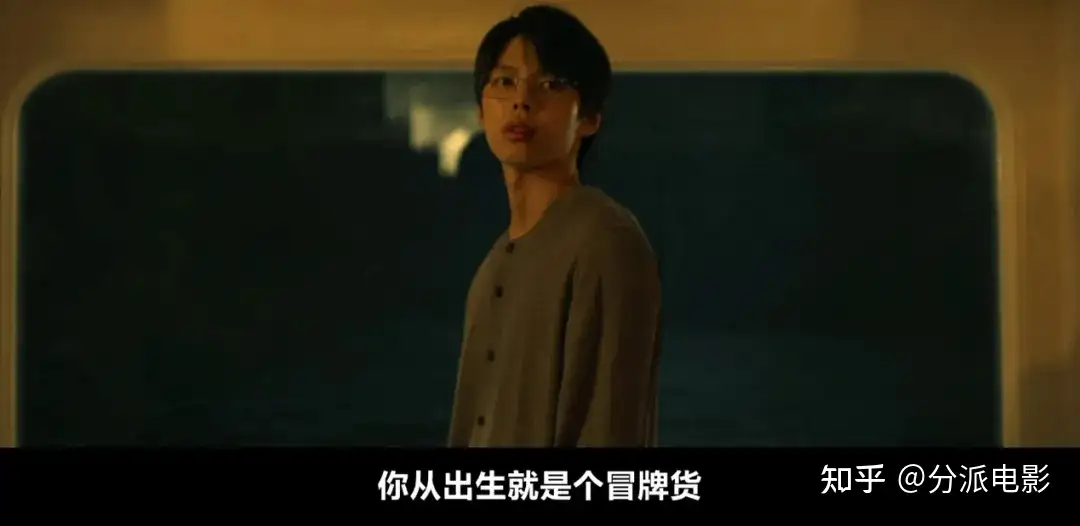 《鼠惑》全员恶人,网飞19禁悬疑追凶剧