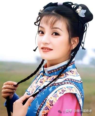 如何评价赵薇的长相?