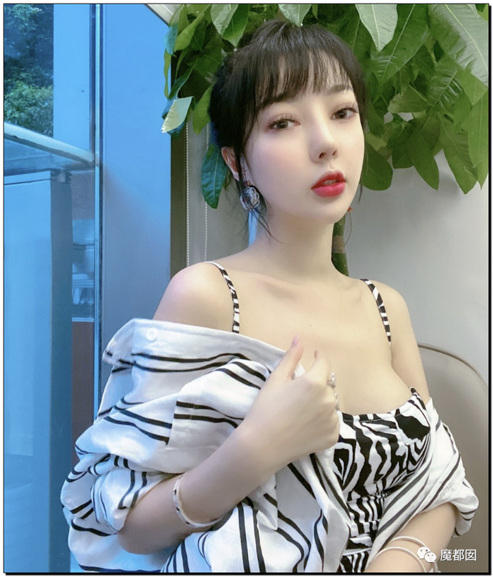 顶级网红郭美美出狱后再次被抓!真相令人唏嘘!80 顶级网红郭美美出狱后再次被抓!真相令人唏嘘!80