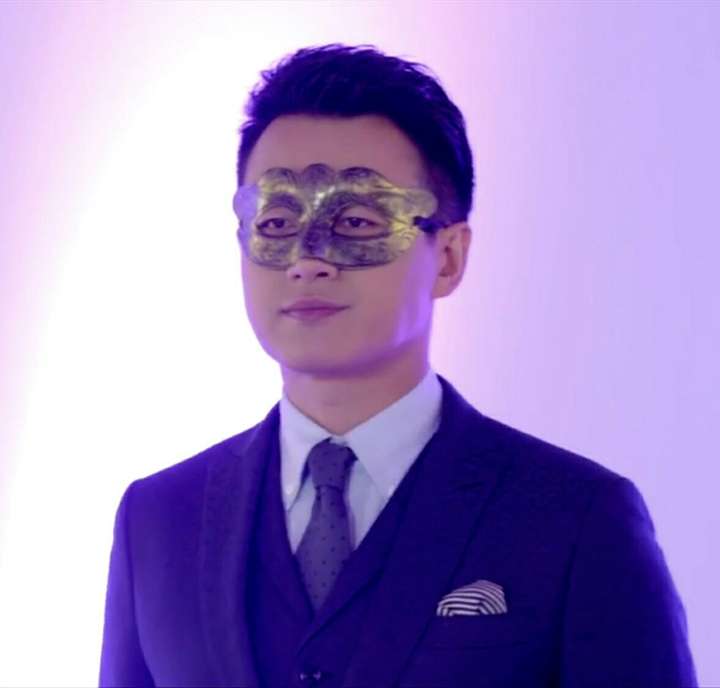 遭遇平家boy男娼♂起义时的光明与黑暗佟大为的对比,显然暗黑佟