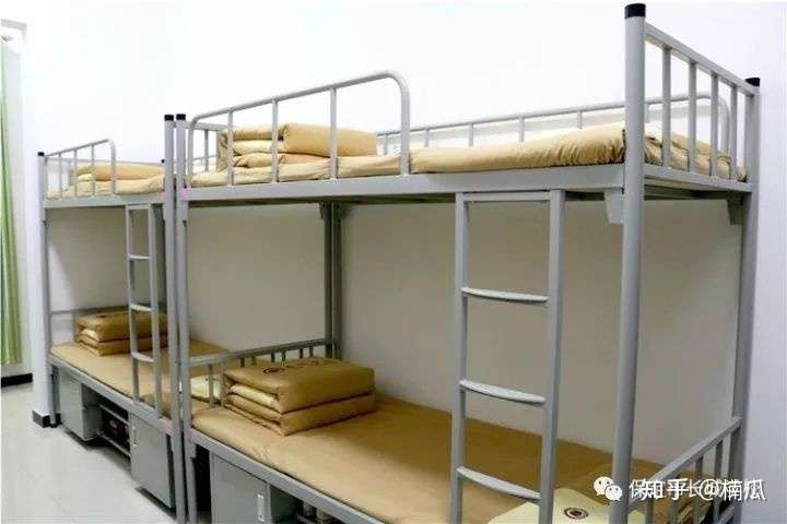 保定长城学校怎么样希望一个在长城上过学的帮我一下马上要上初中了急