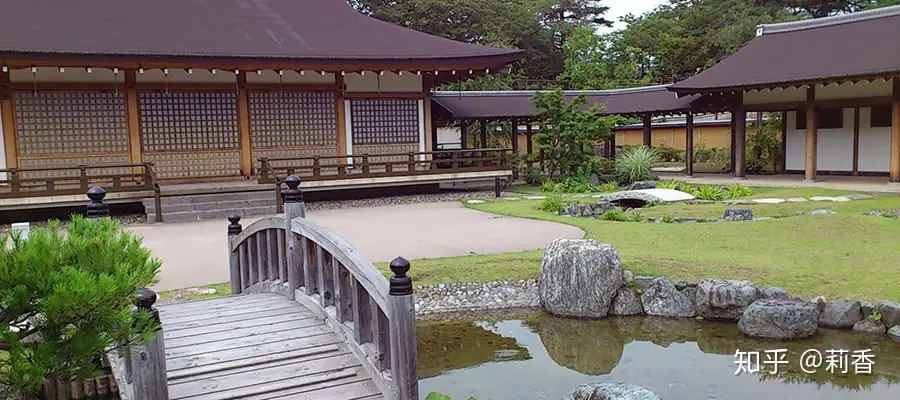 天正元年 与治郎作 鉄燈篭 日本庭園 坪庭-