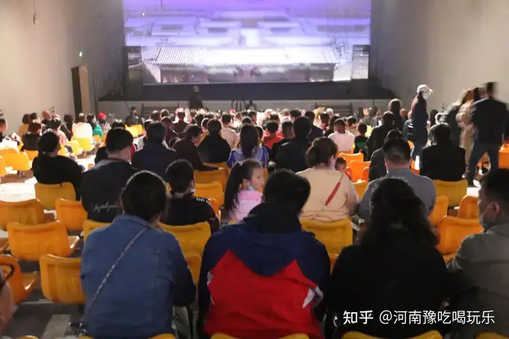 一生必追的一部大型山水实景剧，司徒小镇+千年铁魂打铁花演出
