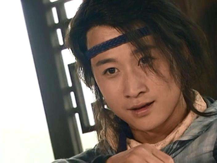 《小李飞刀》里的阿飞,战狼以前也是一枚俊俏的美男子.