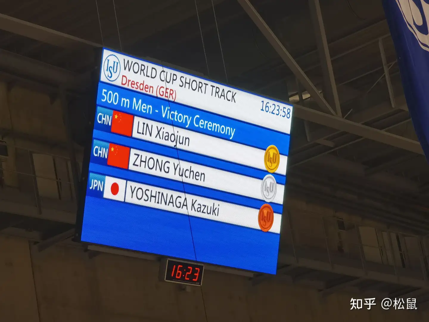 林孝埈夺中国队首金，中国选手包揽 500 米短道速滑冠亚军，如何评价这样的表现？