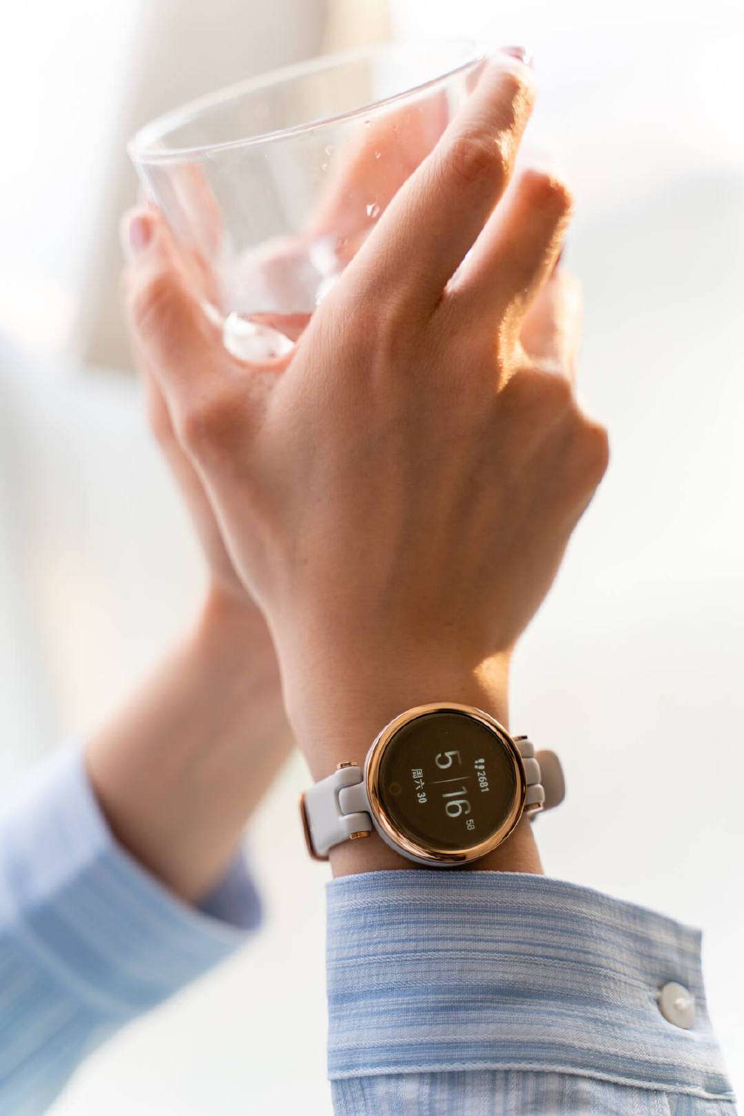 Garmin Lily评测 既是时尚单品 又是贴心闺蜜 知乎