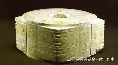 六禮儀の具：玉琥