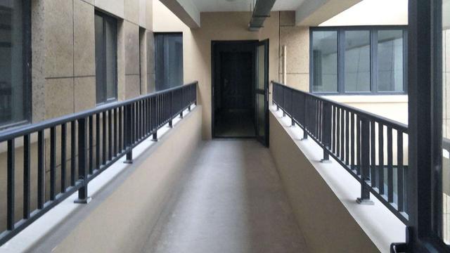 三梯六户连廊真实照片图片