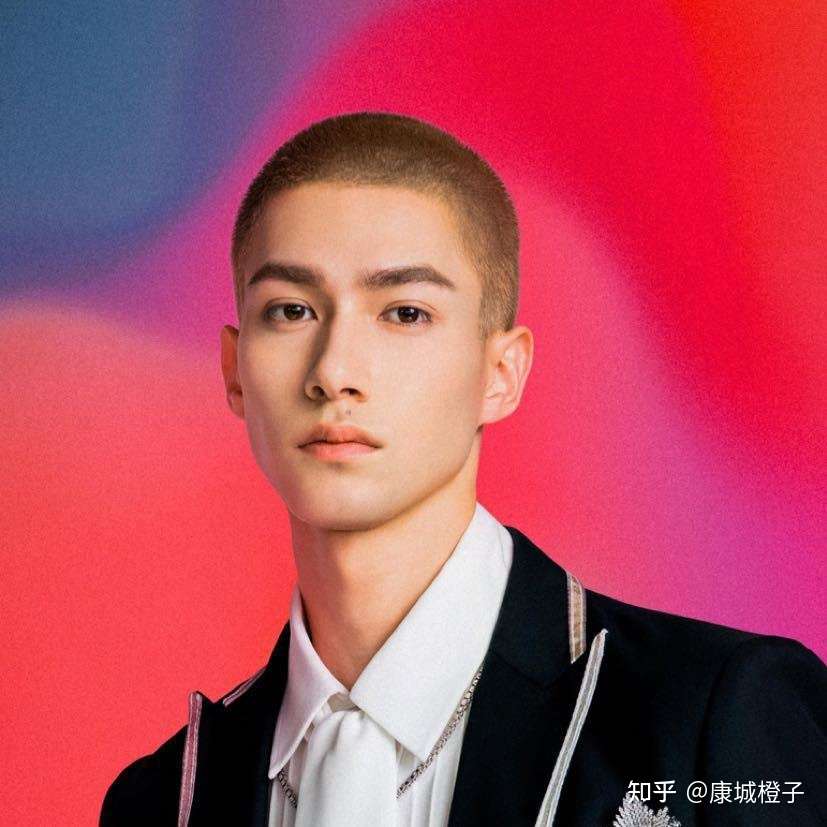 国际化男团into1 知乎