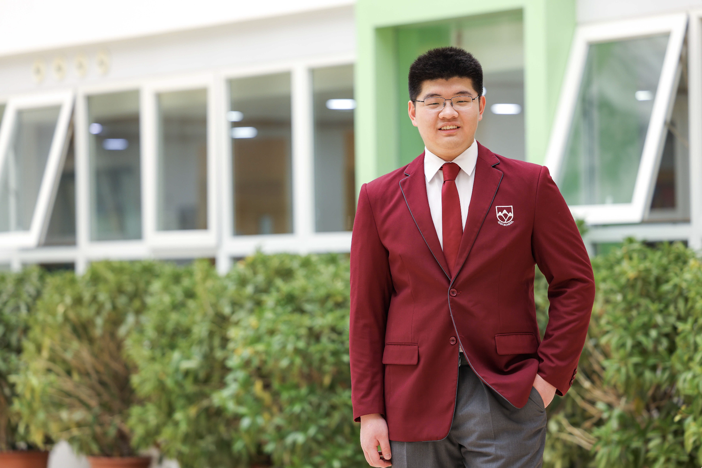 未来的路 只要你愿意走 青山也会为你让步 知乎