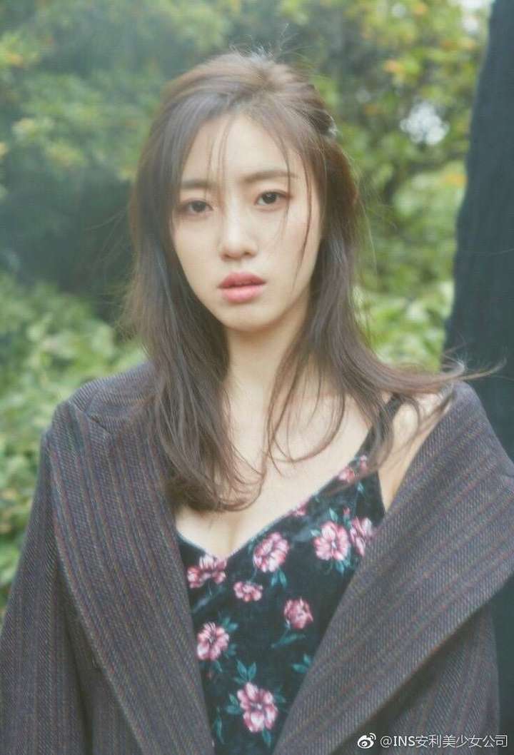 tara里你吃谁的颜?