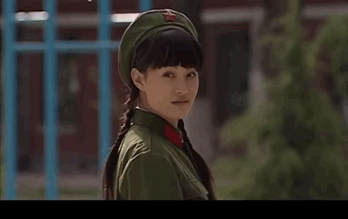 孙俪为啥越长越像男人?真的只是发型的锅吗?插图(9) 孙俪为啥越长越像男人?真的只是发型的锅吗?插图(9)