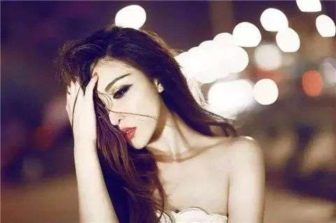 女生说好无聊暗示什么?怎么回复她? 女生说好无聊暗示什么?怎么回复她?