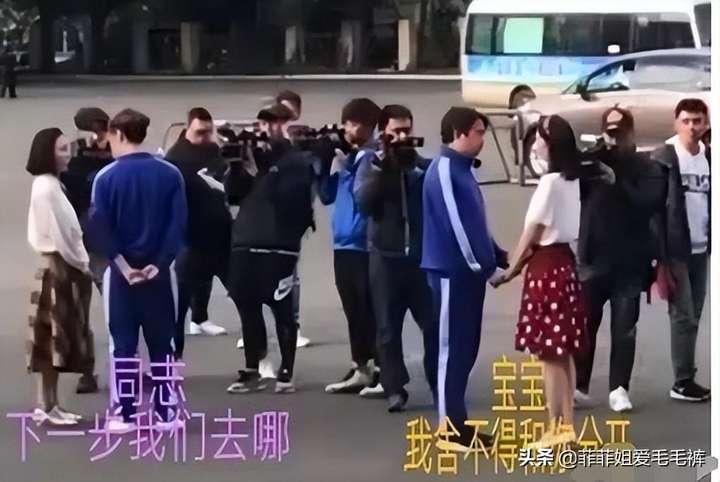 张艺兴为什么不找女朋友？张艺兴两年换了六个经纪人