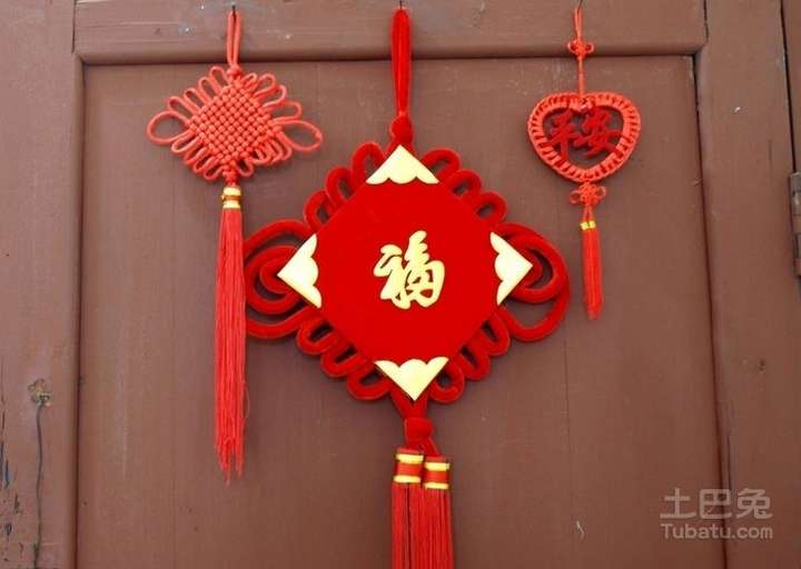 挂中国结的禁忌方位(中国结的挂法有什么讲究)插图(4) 挂中国结的禁忌方位(中国结的挂法有什么讲究)插图(4)
